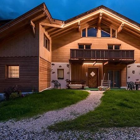 Chalet Osmar Suite 2 Campitello di Fassa Buitenkant foto