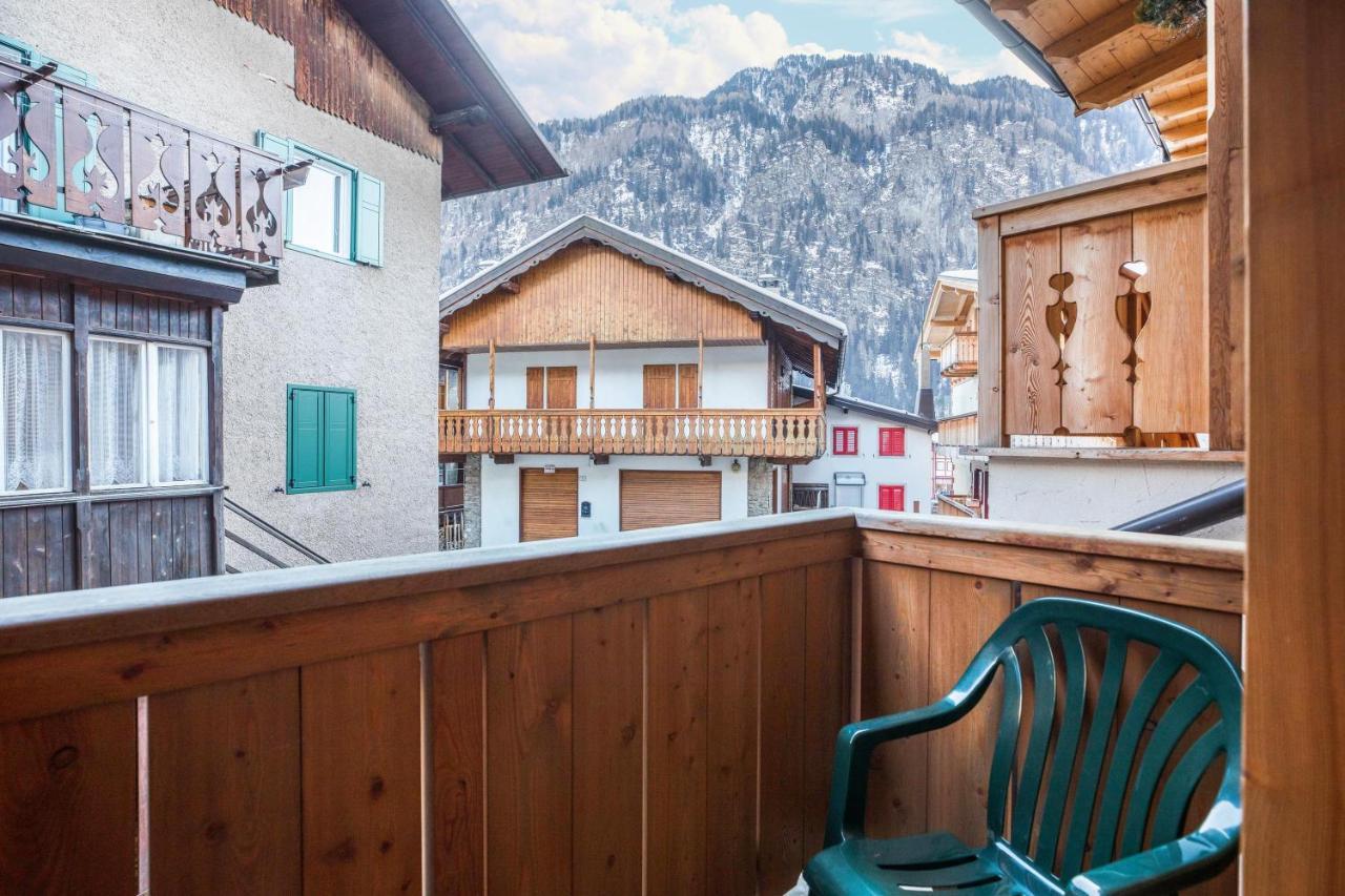 Chalet Osmar Suite 2 Campitello di Fassa Buitenkant foto