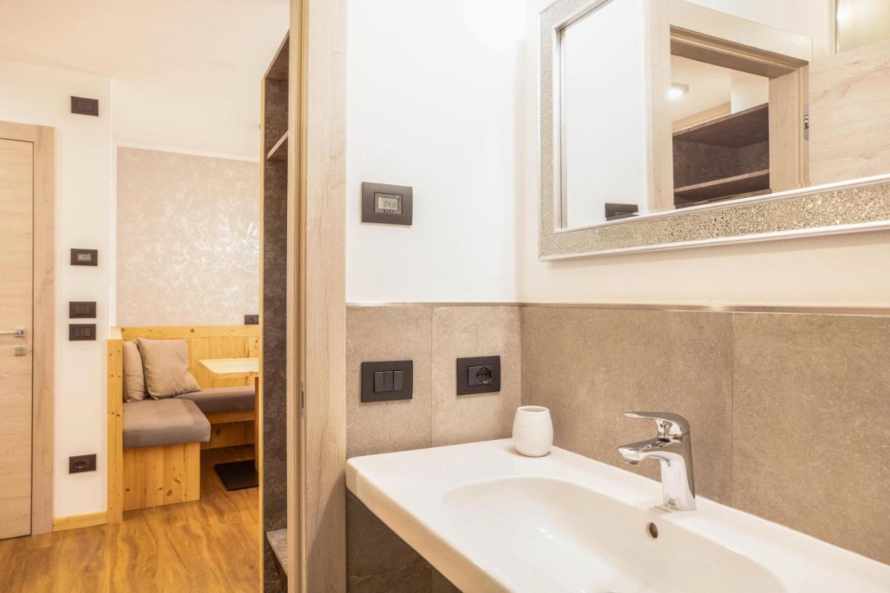 Chalet Osmar Suite 2 Campitello di Fassa Buitenkant foto